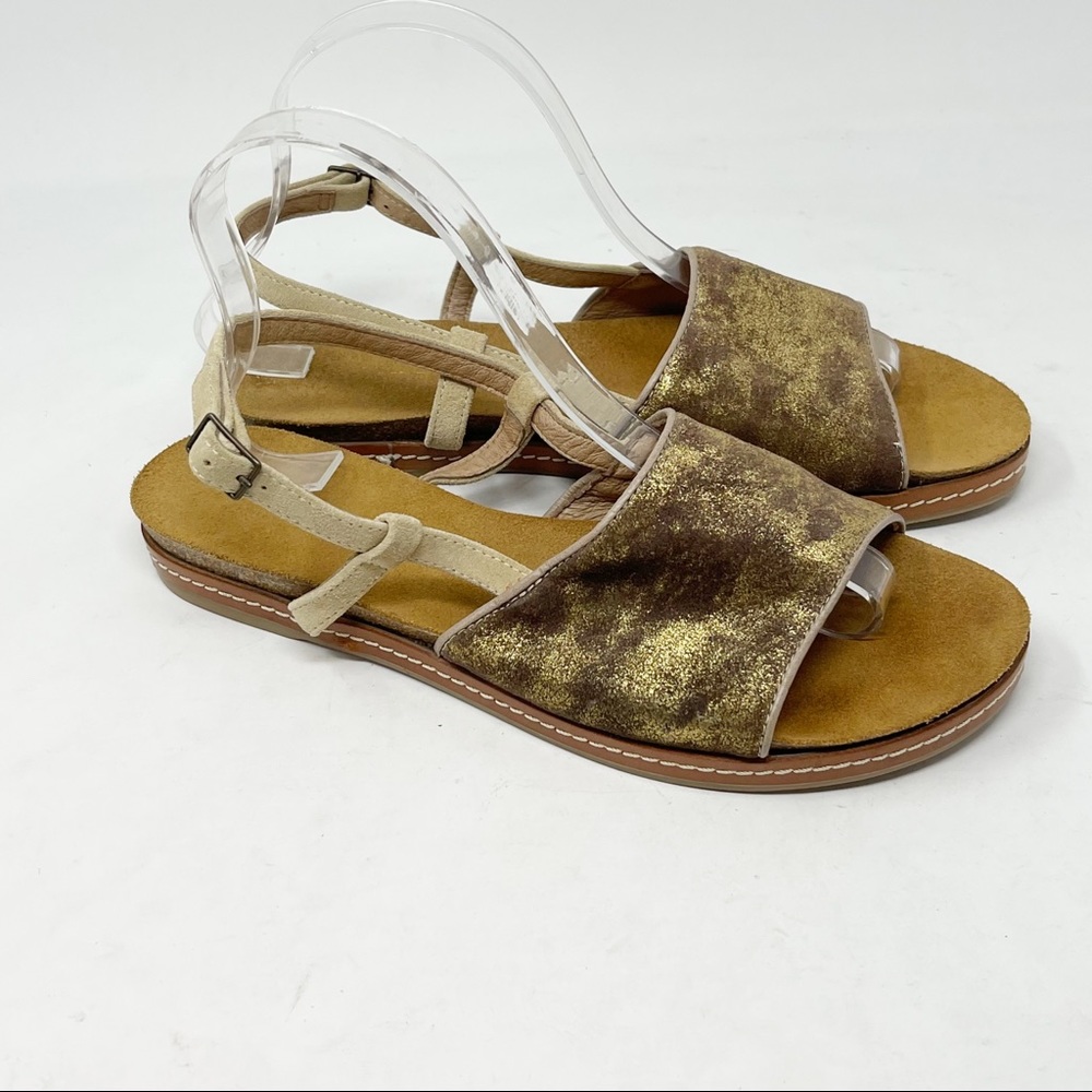 SUNDANCE CATALOG Women’s Gold Leather Cork Footbed Sandals Made In Italy